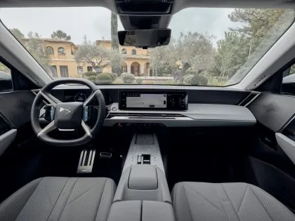 Interior DS7 Test Drive eR Julio 2026 (4)