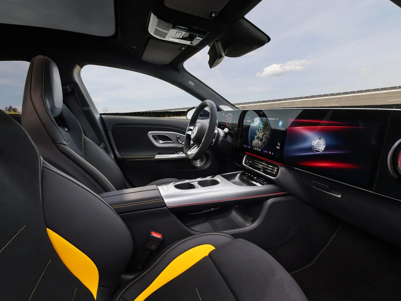 Mercedes AMG CLA 45 4MATIC (3)