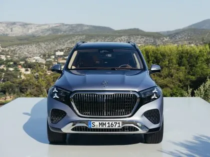 Mercedes Maybach GLS 680 eR Julio 2026 (38)