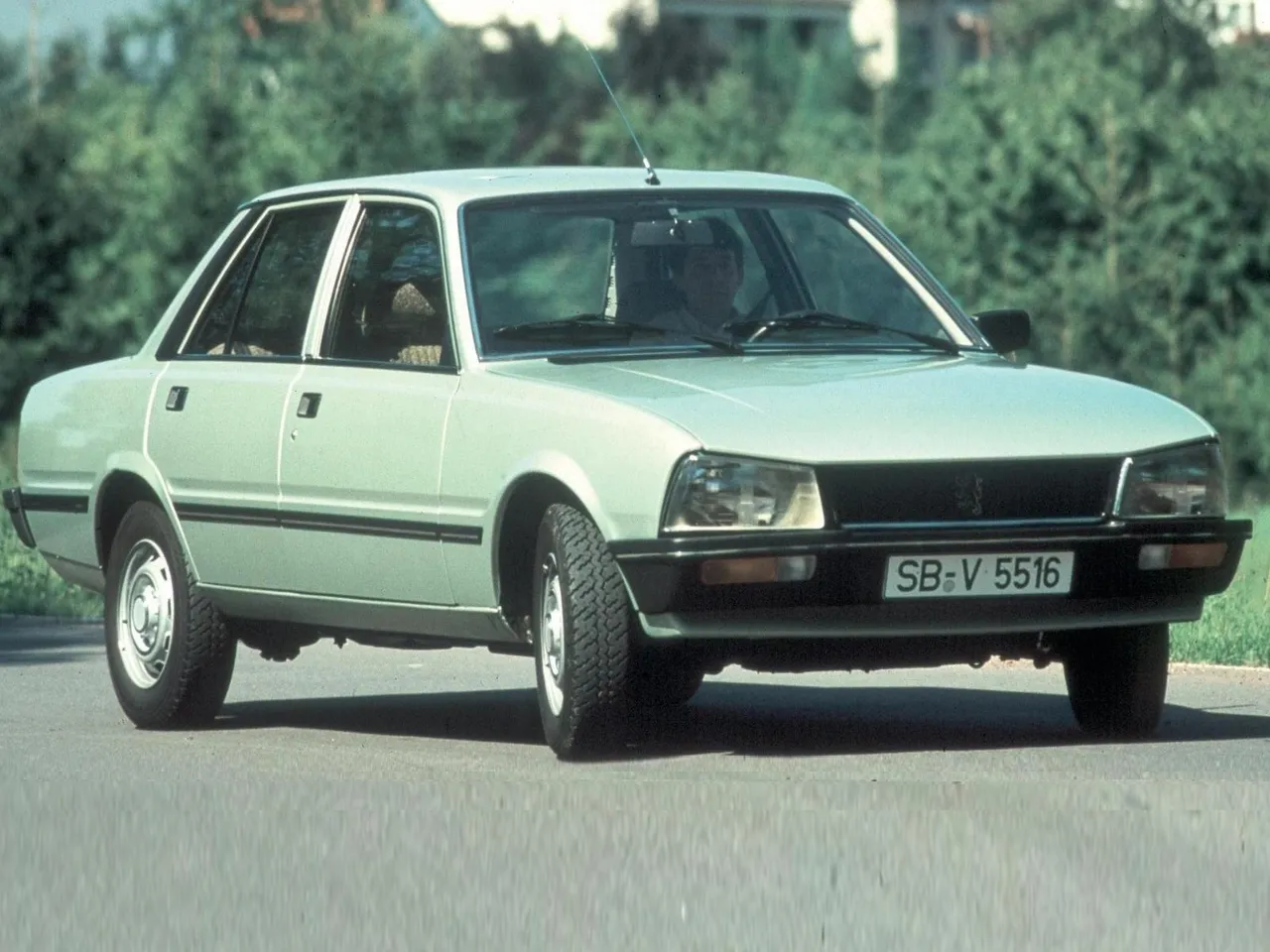 Coche del día: Peugeot 505 STi