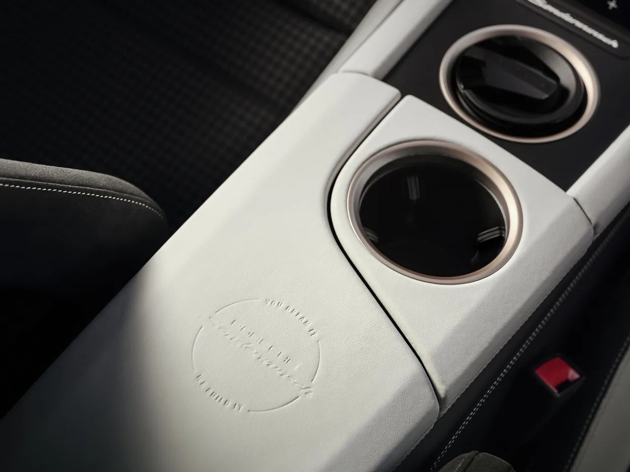 PORSCHE TAYCAN TURBO GT Sonderwunsch eR Julio 2026 (17)
