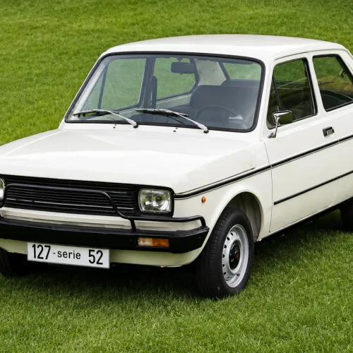 SEAT 127 Serie 52 (1)