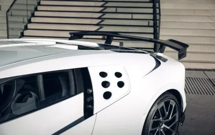 Bugatti Centodieci a subasta eR Agosto 2026 (14)