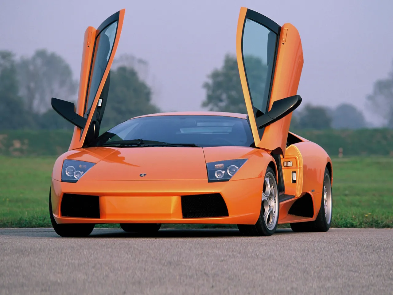 Lamborghini Murciélago: 25 años del V12 que marcó la frontera entre la era analógica y el futuro