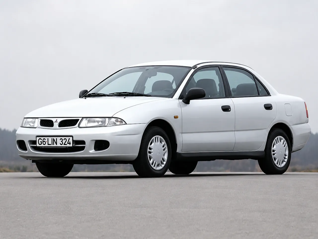 Coche del día: Mitsubishi Carisma 1600 GLX