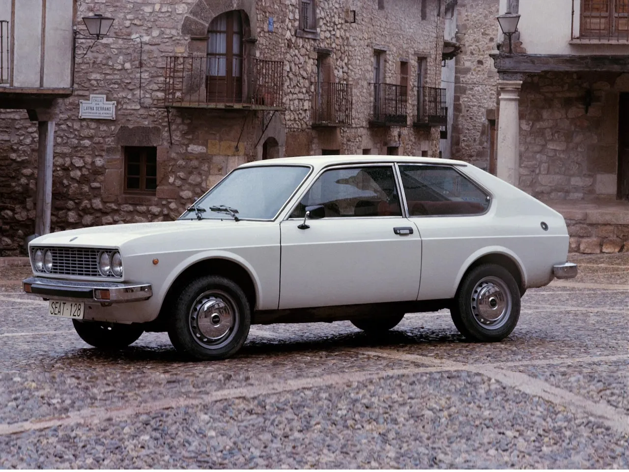 Coche del día: SEAT 128-3P 1430