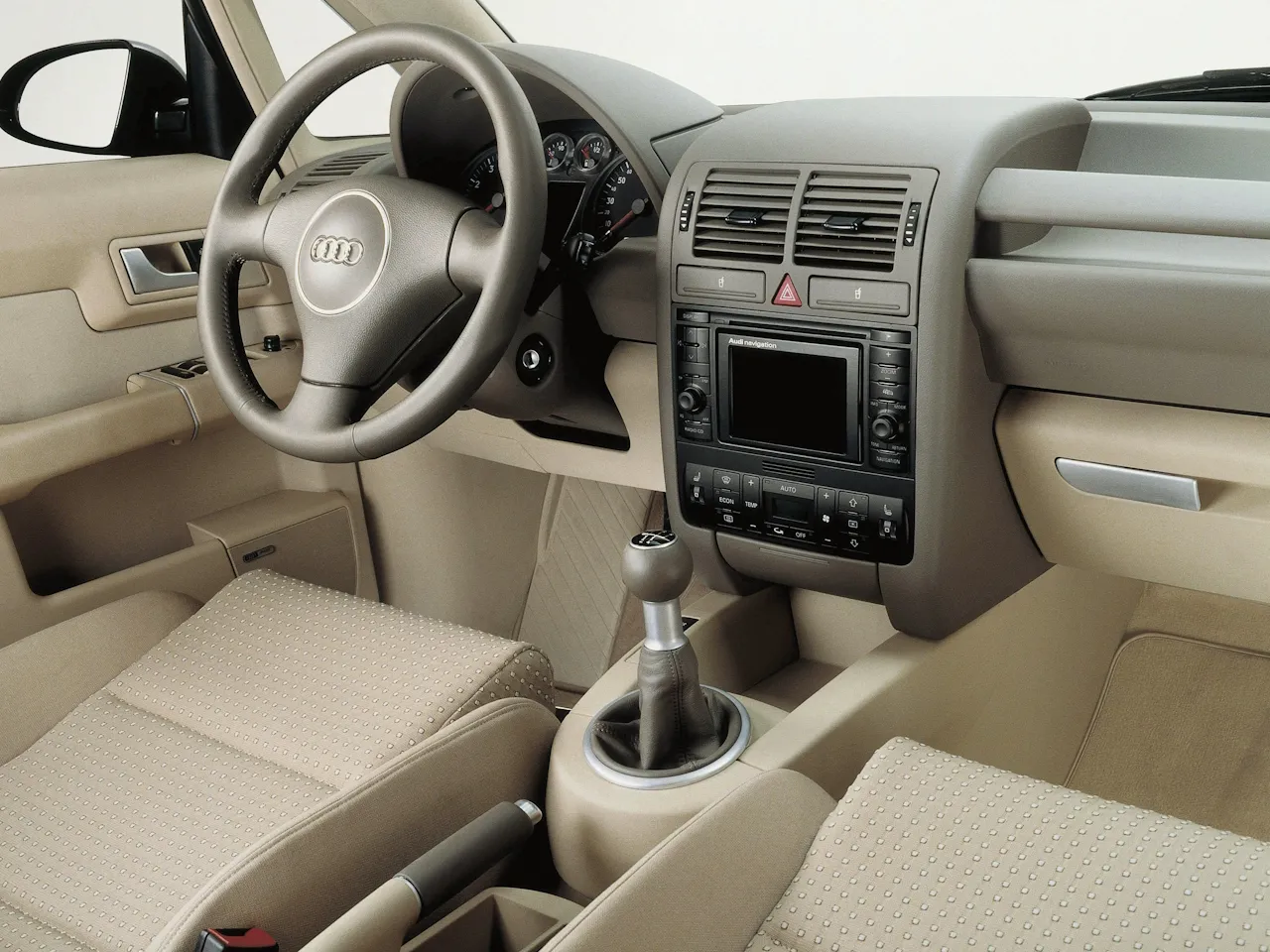Audi a2 (2)