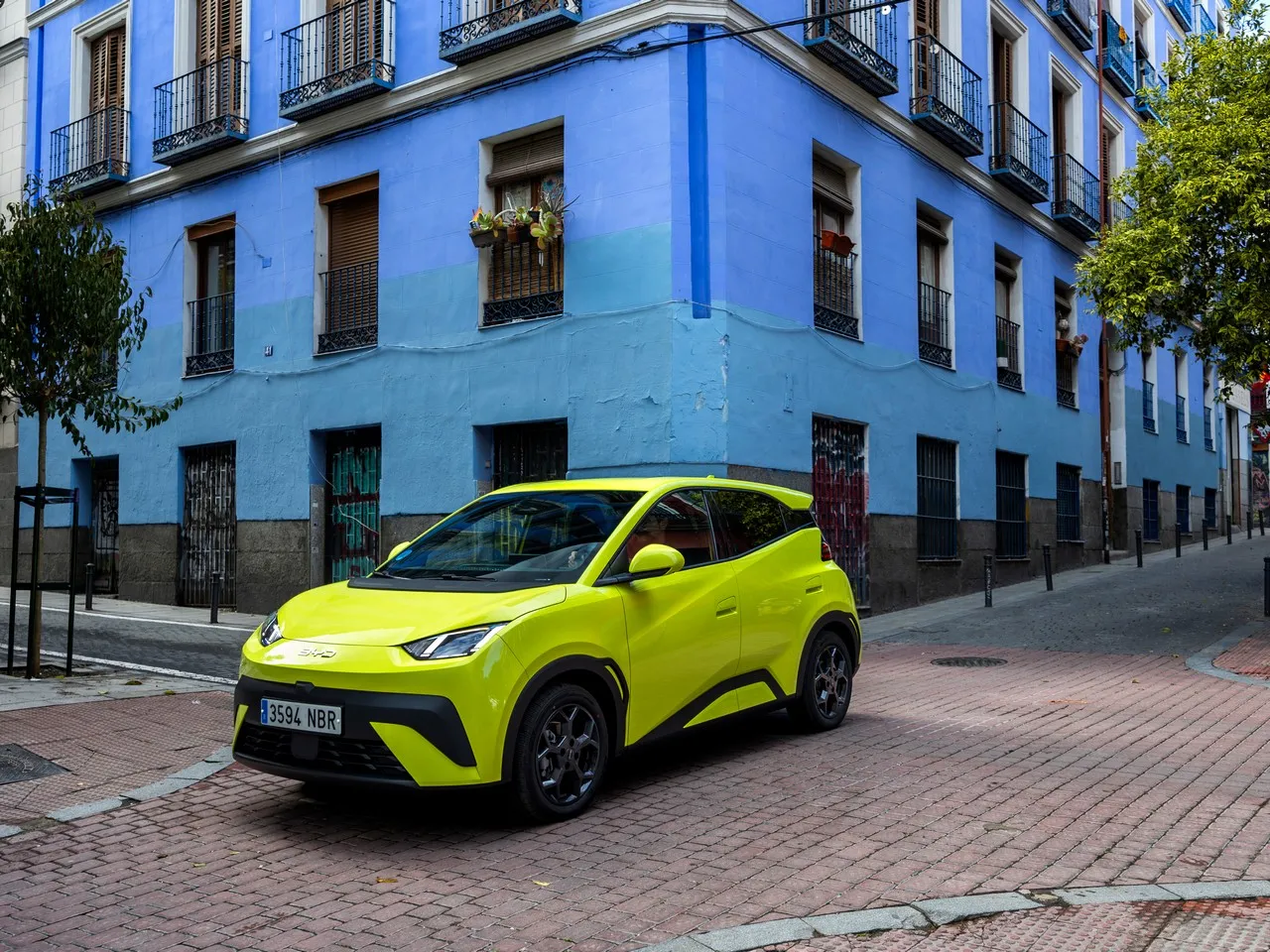 El BYD Dolphin Surf acierta porque no quiere servir para todo