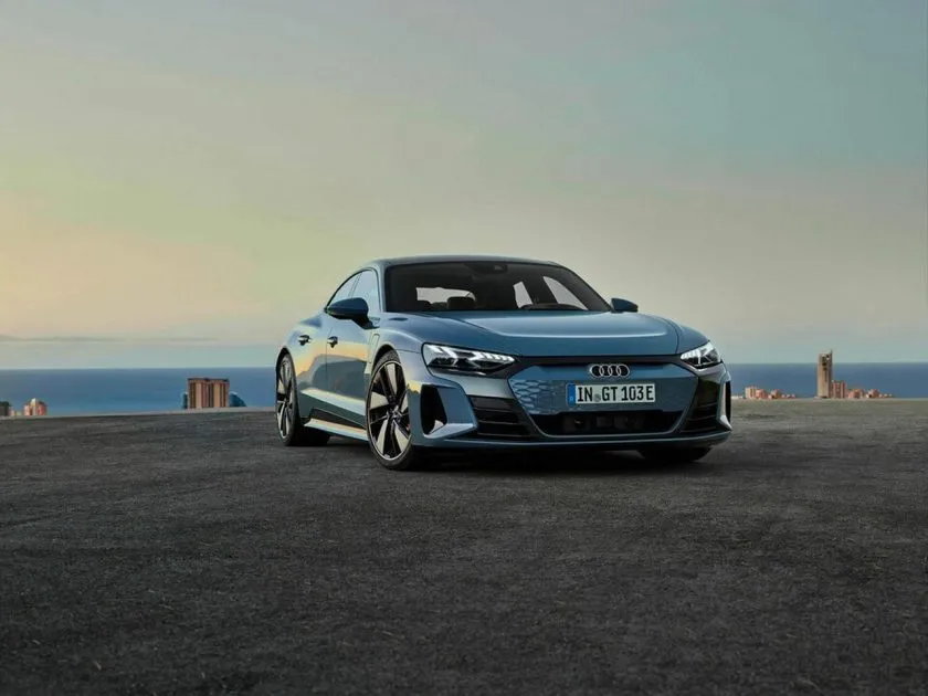 Audi quiere que sus eléctricos vibren, cambien de marcha y hasta lancen chispas eR octubre ( (3)