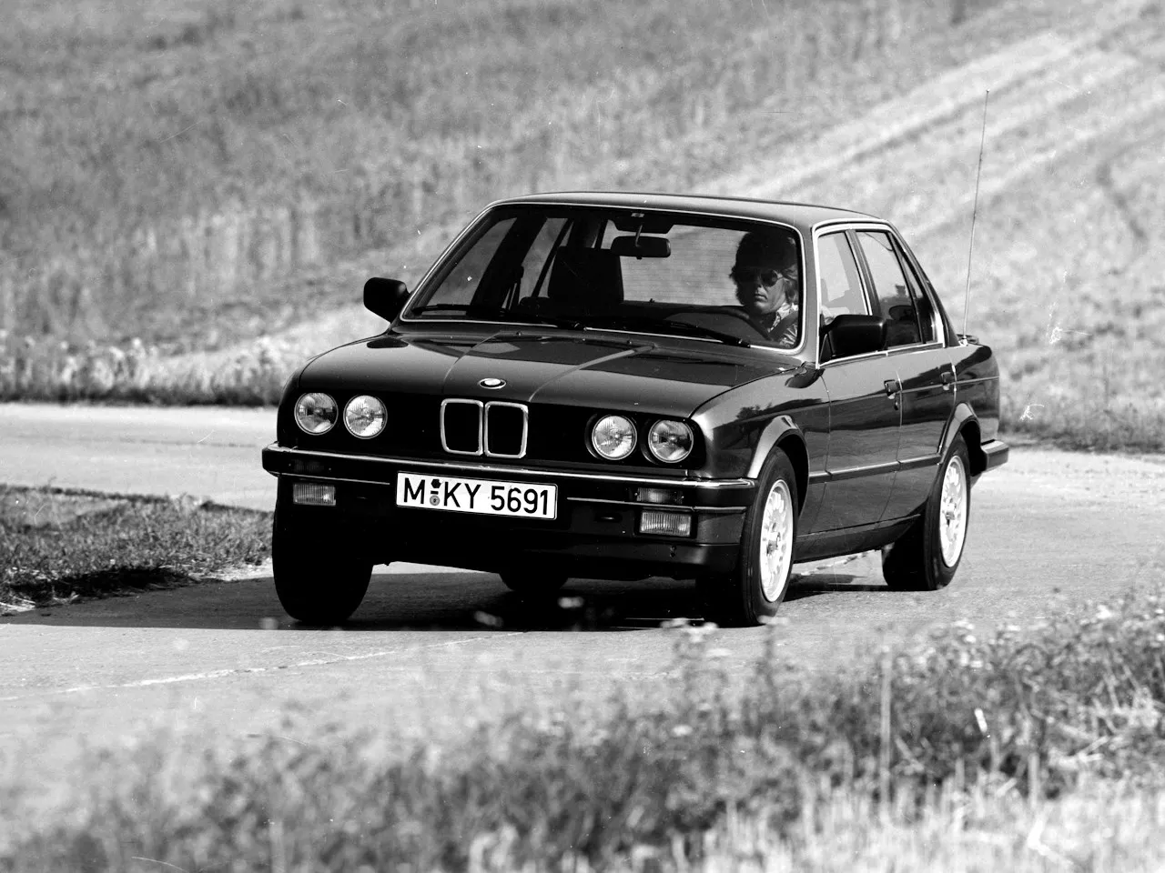 Coche del día: BMW 325i (E30)
