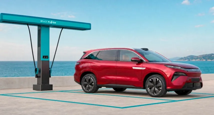 BYD Atto 8 eR octubre 2026 (1)