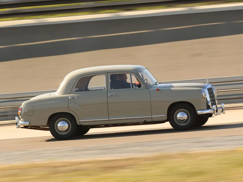 Mercedes 180 Ponto W120 (1)