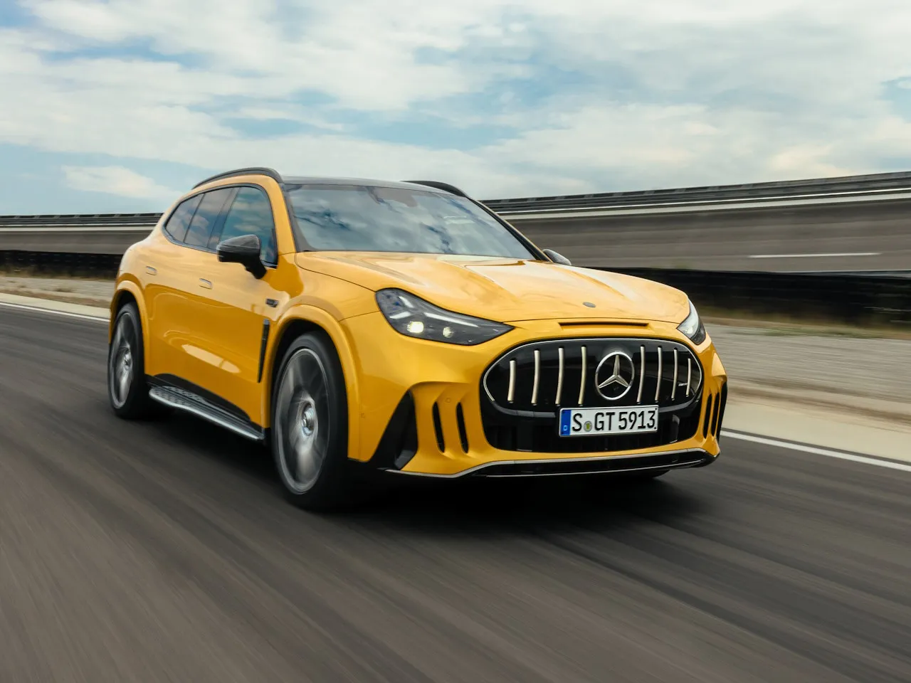 Mercedes-AMG GT SUV: una barbaridad técnica y un desastre de diseño
