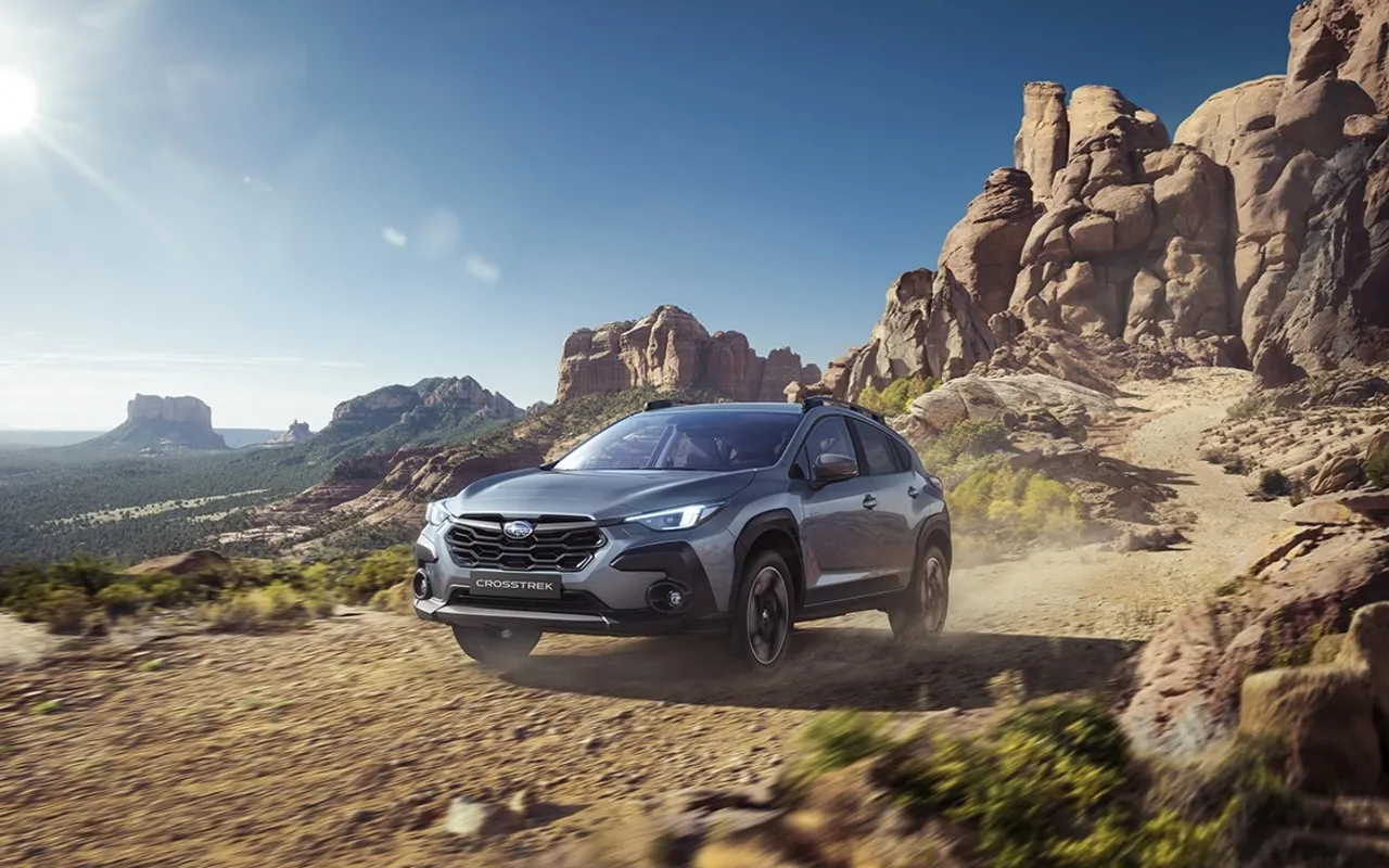 El Subaru Crosstrek saca al híbrido del asfalto y le pone barro en las botas